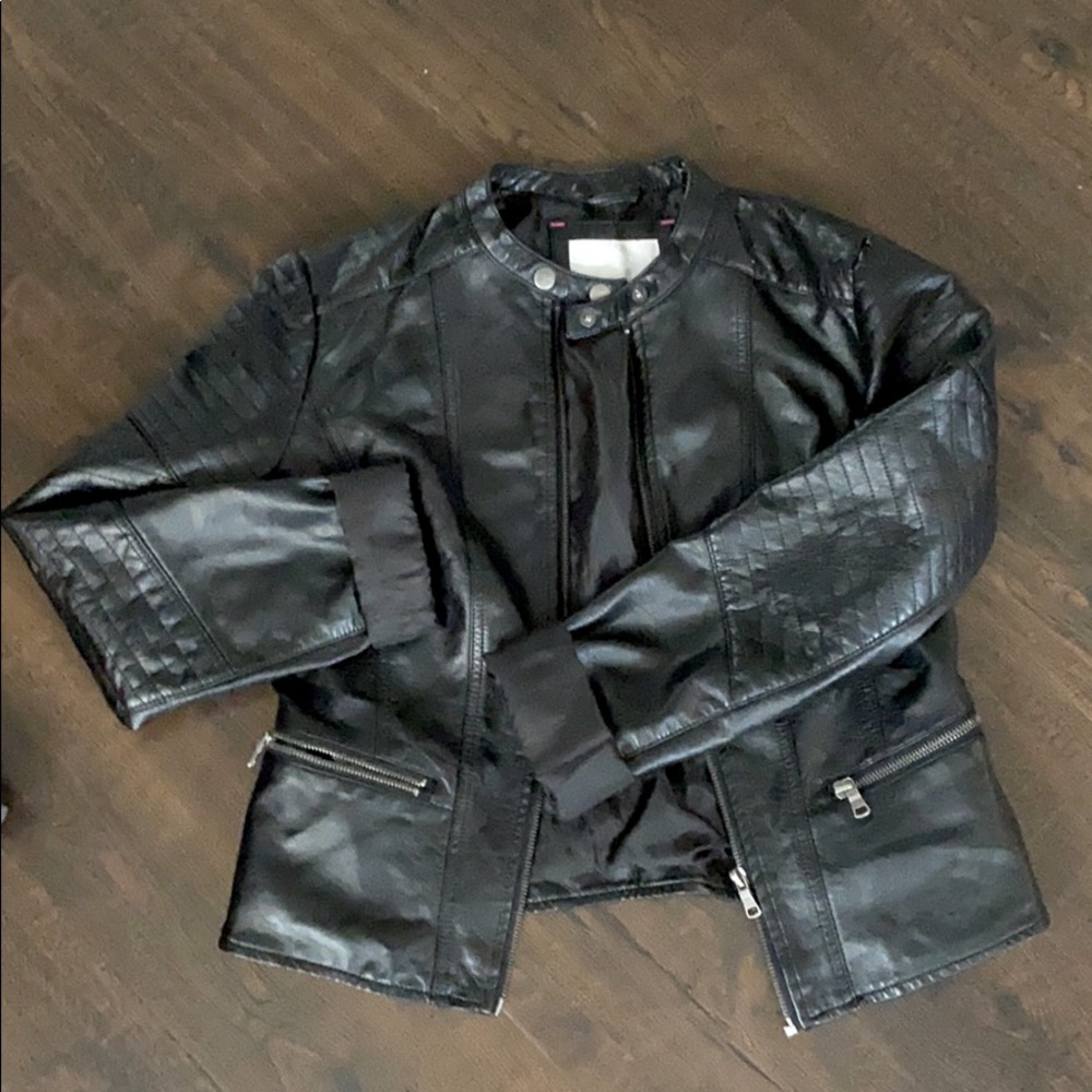 Black fake leather jacket